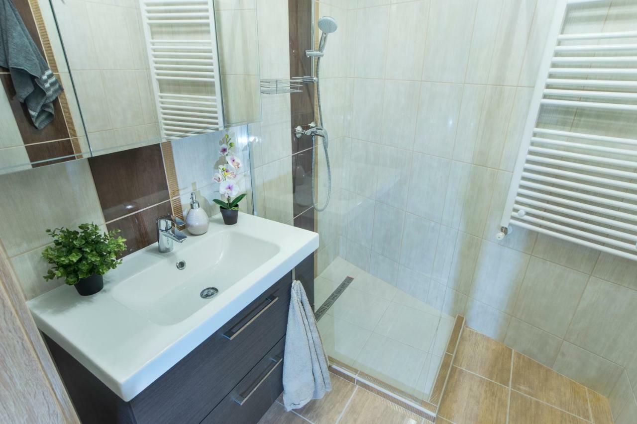 Pisztácia apartman Eger Exterior foto